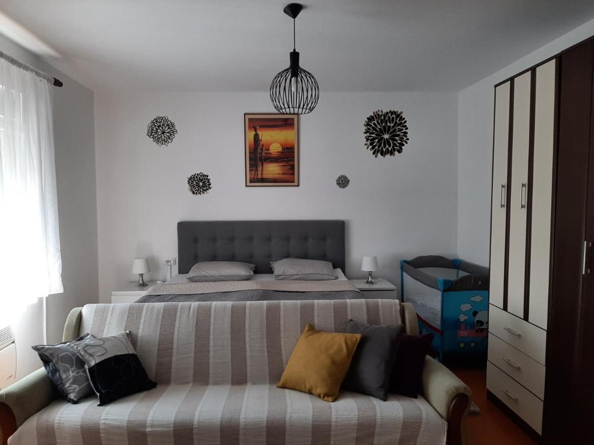 Holiday Home Stella เวิร์ดนิค ภายนอก รูปภาพ