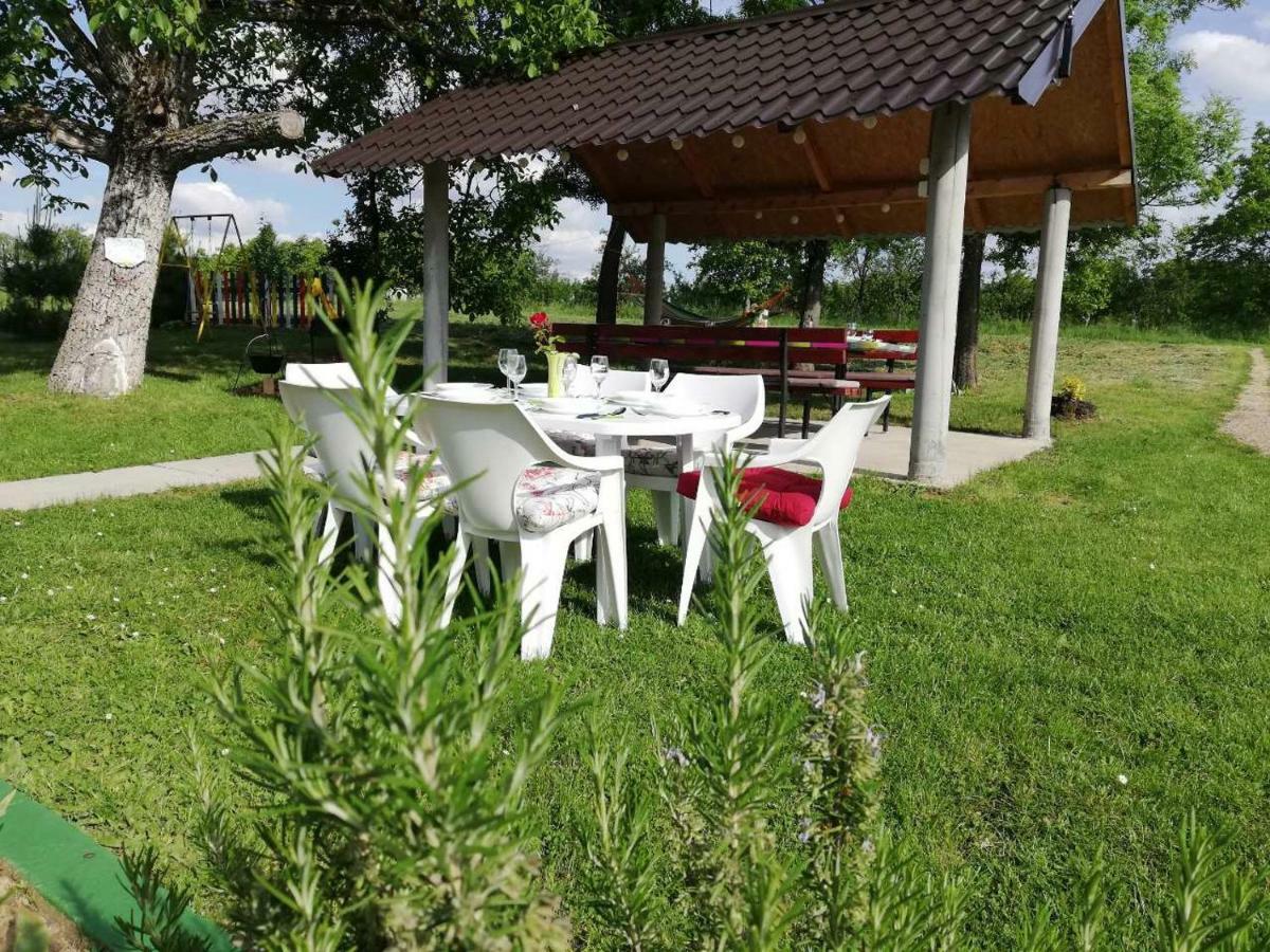Holiday Home Stella เวิร์ดนิค ภายนอก รูปภาพ